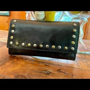 New w/o tags Patricia Nash Tri-fold Leather Wallet